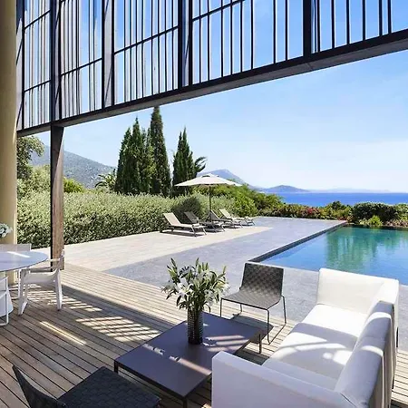 Kempinski Barbaros Residences Hotel *