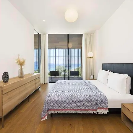 Kempinski Barbaros Residences *
